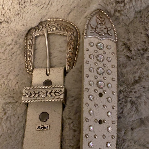 Ariat belt - Picture 3 of 6